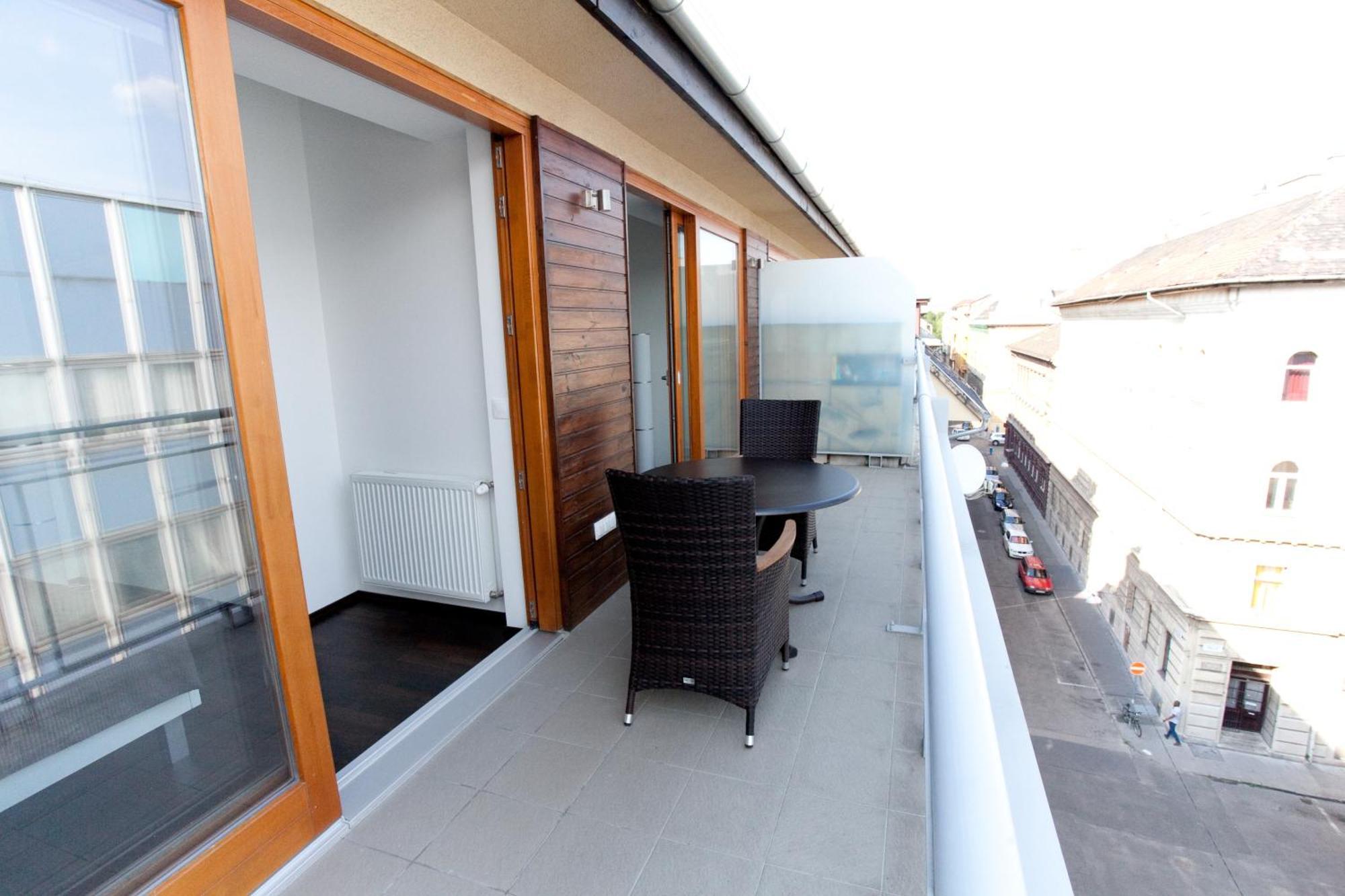 Budapest Terrace Apartment Budapeste Exterior foto